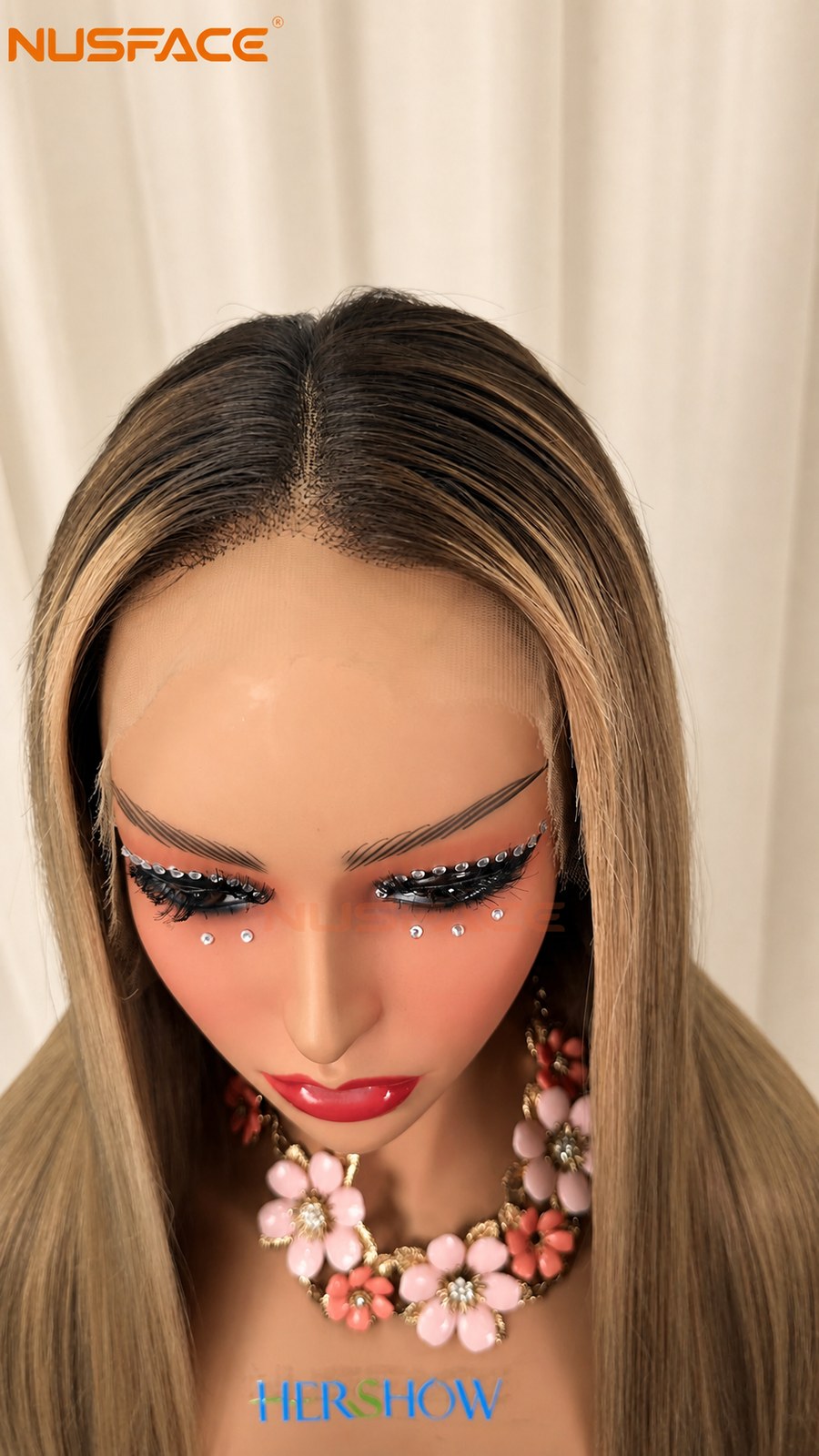 top view of beige blonde money piece balayage lace front wig